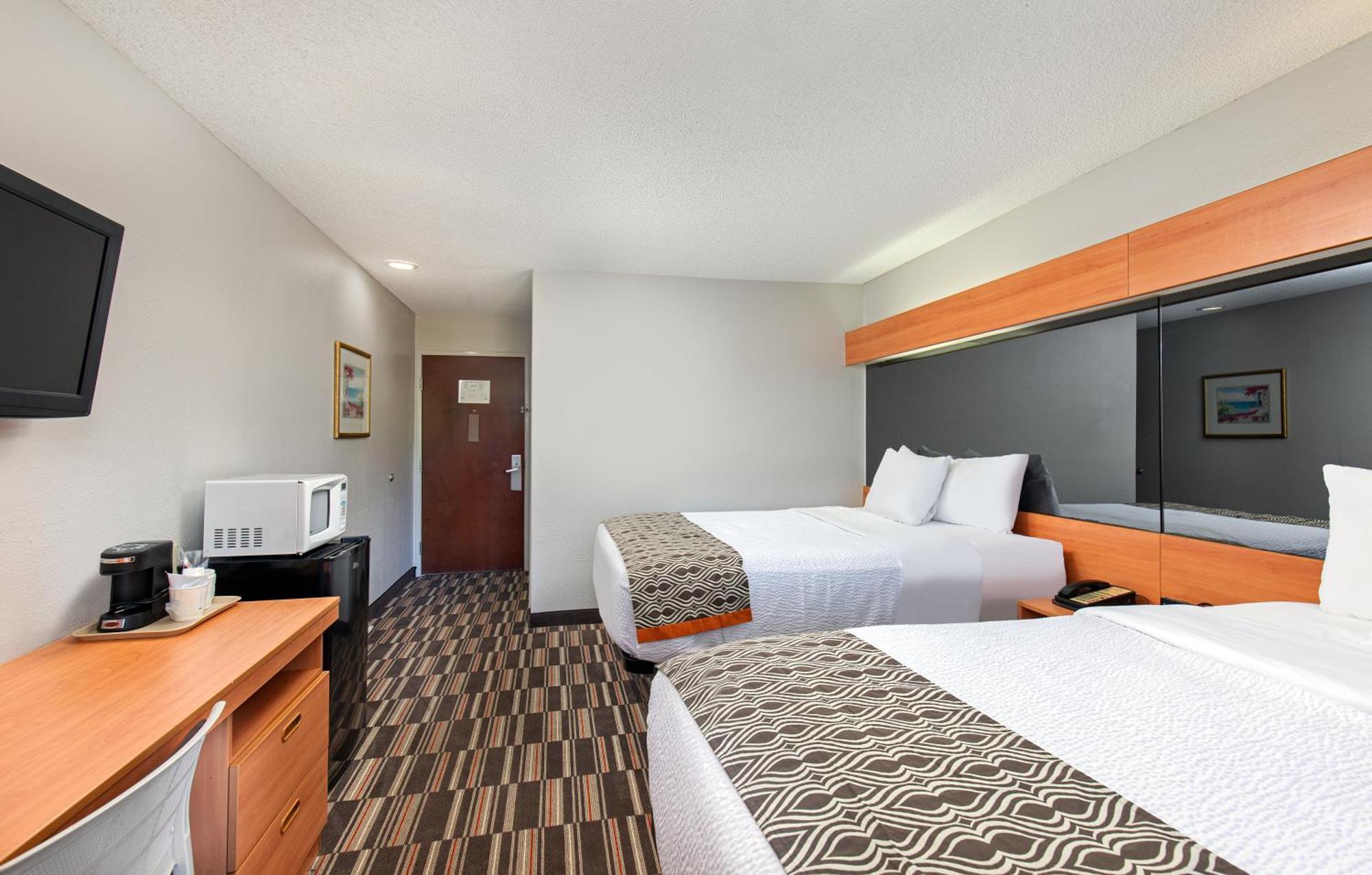 Microtel Inn And Suites By Wyndham - Cordova Memphis Exterior photo